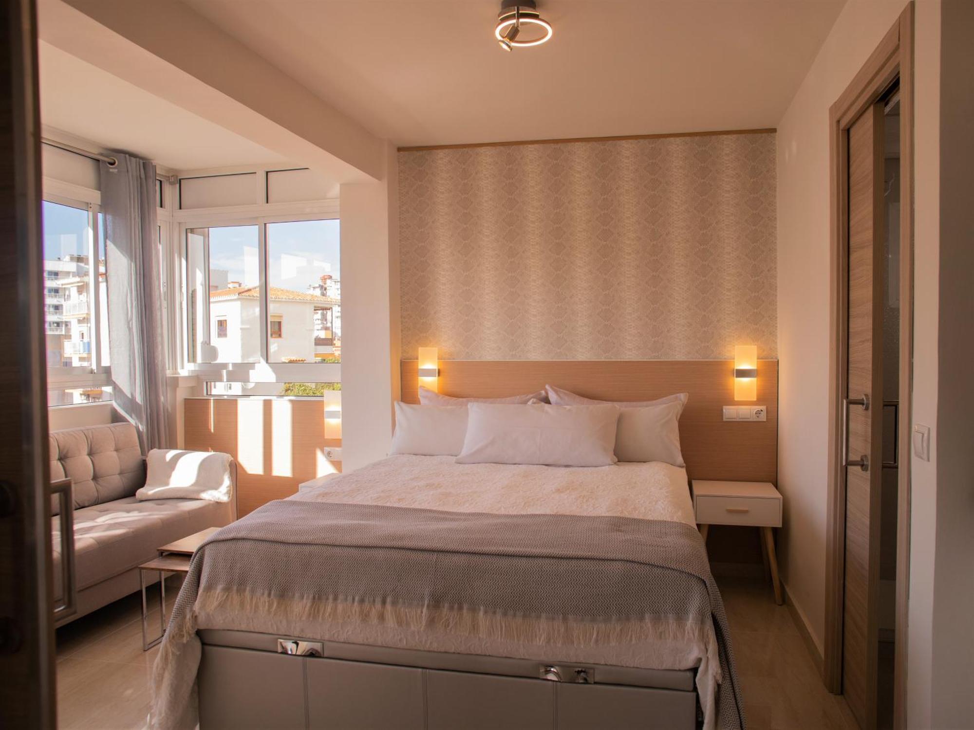 Salome Neo Suites Torremolinos Bagian luar foto